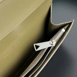 2025年7月9日入荷新作#Bottega Veneta 749438  19x9.5x1.5    極品/正規品同様/人気/革/バッグ/AJ工場