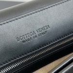 2025年7月9日入荷新作##Bottega VenetaAndiamo   807715 lntrecciato Knot  37x26x13     極品/正規品同様/人気/革/バッグ/AJ工場