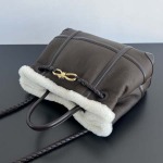 2025年7月9日入荷新作#Bottega Veneta   32.5x24x12特価/人気/革/バッグ/AJ工場