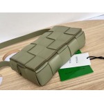 2025年7月9日入荷新作#Bottega Veneta  23x15x6特価/人気/革/バッグ/AJ工場