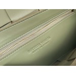 2025年7月9日入荷新作#Bottega Veneta  23x15x6特価/人気/革/バッグ/AJ工場