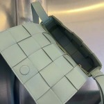 2025年7月9日入荷新作#Bottega Veneta   23x15x6特価/人気/革/バッグ/AJ工場