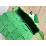 2025年7月9日入荷新作#Bottega Veneta  23x15x6 特価/人気/革/バッグ/AJ工場