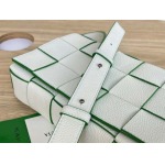 2025年7月9日入荷新作#Bottega Veneta   23x15x6特価/人気/革/バッグ/AJ工場