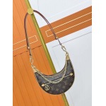 2025年7月10日入荷新作M81098 Nicolas Ghesquire  Croissant  2022  Loop   23 x 13 x 6極品/正規品同様/人気/革/バッグルイヴィトン/CX工場