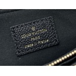 2025年7月10日入荷新作M83301 Liv pochetteMonogram Empreinte  24.5 x 13.5 x 6.5極品/正規品同様/人気/革/バッグルイヴィトン/CX工場