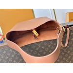 2025年7月10日入荷新作M24974 LOW KEY HOBO  Low Key Hobo Monogram  31 x 35x18極品/正規品同様/人気/革/バッグルイヴィトン/CX工場