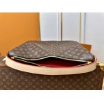 2025年7月10日入荷新作M12098 SLOUCHY    Slouchy Monogram  40x31x11極品/正規品同様/人気/革/バッグルイヴィトン/CX工場