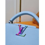 2025年7月10日入荷新作M22606 CAPUCINES   Capucines B andLVTaurillon  21x14x8極品/正規品同様/人気/革/バッグルイヴィトン/CX工場