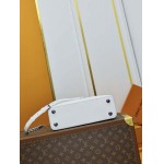 2025年7月10日入荷新作M22054 CAPUCINES BB   Capucines BBLV Taurillon  27x18x9極品/正規品同様/人気/革/バッグルイヴィトン/CX工場