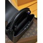 2025年7月10日入荷新作M23957    Capucines  Monogram     21x14x8 x  x極品/正規品同様/人気/革/バッグルイヴィトン/CX工場