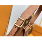 2025年7月10日入荷新作M11790 CarryAll Monogram Empreinte  29.5 x24x12極品/正規品同様/人気/革/バッグルイヴィトン/CX工場