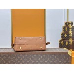 2025年7月10日入荷新作M11790 CarryAll Monogram Empreinte  29.5 x24x12極品/正規品同様/人気/革/バッグルイヴィトン/CX工場