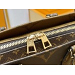 2025年7月10日入荷新作M46653  Monogram ReverseEast West  Toron   25x13x10極品/正規品同様/人気/革/バッグルイヴィトン/CX工場