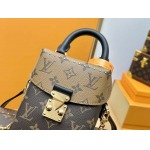 2025年7月10日入荷新作M82465 Camera BoxMonogramMonogram ReverseS-lockPetite Malle   12.5x17.6x6極品/正規品同様/人気/革/バッグルイヴィトン/CX工場