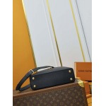 2025年7月10日入荷新作M24672capucines east  westIvcrushIv:29x19x9 cm極品/正規品同様/人気/革/バッグルイヴィトン/CX工場