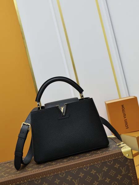 2025年7月10日入荷新作CAPUCINES BB  M2...