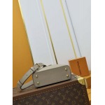 2025年7月10日入荷新作CAPUCINES  M24729  CapucinesTaurillon LV極品/正規品同様/人気/革/バッグルイヴィトン/CX工場