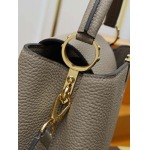 2025年7月10日入荷新作CAPUCINES BB  M24728  Capucines 27x17.3x9極品/正規品同様/人気/革/バッグルイヴィトン/CX工場