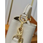 2025年7月10日入荷新作M24683 CAPUCINES    Capucines Taurillon 21 x 14x8極品/正規品同様/人気/革/バッグルイヴィトン/CX工場