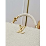 2025年7月10日入荷新作M24698 CAPUCINES BB  CapucinesBBTaurillon 3D LV  Monogram      26.5x17.5x9極品/正規品同様/人気/革/バッグルイヴィトン/CX工場