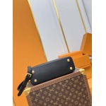 2025年7月10日入荷新作CAPUCINES BB  M24698 CapucinesBBTaurillon 3D LV  Monogram      26.5x17.5x9極品/正規品同様/人気/革/バッグルイヴィトン/CX工場