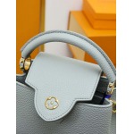 2025年7月10日入荷新作CAPUCINES  M24729  CapucinesTaurillon LV   21 x 13.6x8極品/正規品同様/人気/革/バッグルイヴィトン/CX工場