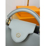 2025年7月10日入荷新作CAPUCINES BB  M24728  27x17.3x9極品/正規品同様/人気/革/バッグルイヴィトン/CX工場