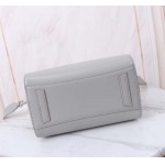 2025年7月10日入荷新作GIVENC*Y  Antigona tote BOX  size22*27*13  9981極品/正規品同様/人気/革/バッグジバンシー/CX工場