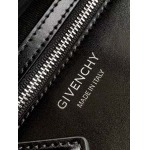 2025年7月10日入荷新作MINI ANTIGONA LOCK BAG IN BOX LEATHER 23x27x13cm極品/正規品同様/人気/革/バッグジバンシー/CX工場