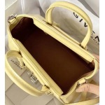 2025年7月10日入荷新作*GIVENCHY Antigona Antigona  size:22*29*18*13cm極品/正規品同様/人気/革/バッグジバンシー/CX工場