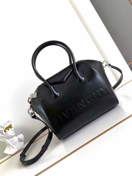2025年7月10日入荷新作GIVENCHY  Antigo...