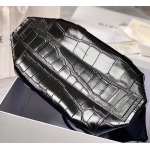 2025年7月10日入荷新作GANTIGONA LOCK SOFT 4G LOGO   size44*34*7極品/正規品同様/人気/革/バッグジバンシー/CX工場