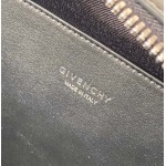 2025年7月10日入荷新作GANTIGONA LOCK SOFT 4G LOGO   size44*34*7極品/正規品同様/人気/革/バッグジバンシー/CX工場