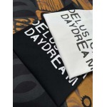 2025年7月10日入荷新作CELINE半袖Tシャツ 高级品超厳選★入手困難/誕生日プレゼント/SUS工場S-XL