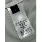 2025年7月10日入荷新作LOUIS VUITTON半袖Tシャツ 高级品超厳選★入手困難/誕生日プレゼント/SUS工場S-XL
