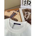 2025年7月10日入荷新作LOUIS VUITTON半袖Tシャツ 高级品超厳選★入手困難/誕生日プレゼント/SUS工場XS-L