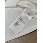 2025年7月10日入荷新作Prada半袖Tシャツ 高级品超厳選★入手困難/誕生日プレゼント/SUS工場XS-L