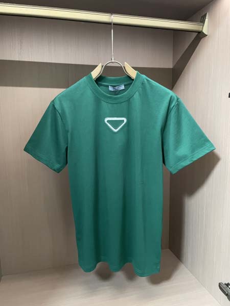 2025年7月10日入荷新作Prada半袖Tシャツ 高级品超...