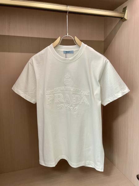 2025年7月10日入荷新作Prada半袖Tシャツ 高级品超...