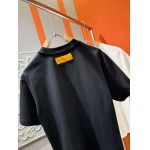 2025年7月10日入荷新作LOUIS VUITTON半袖Tシャツ 高级品超厳選★入手困難/誕生日プレゼント/SUS工場S-XL