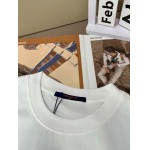 2025年7月10日入荷新作LOUIS VUITTON半袖Tシャツ 高级品超厳選★入手困難/誕生日プレゼント/SUS工場XS-L