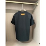 2025年7月10日入荷新作LOUIS VUITTON半袖Tシャツ 高级品超厳選★入手困難/誕生日プレゼント/SUS工場XS-L
