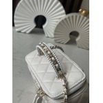 2025年7月17日入荷新作シャネル バッグ最高級品Chanel ：66060 白色 Size:9.5*17*7.8c恋人プレゼント/誕生日/母の日/母のひプレゼント/お祝い女性結婚祝い/KK工場