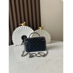 2025年7月17日入荷新作シャネル バッグ最高級品Chanel ：66060 黑色 Size:9.5*17*7.8cm恋人プレゼント/誕生日/母の日/母のひプレゼント/お祝い女性結婚祝い/KK工場