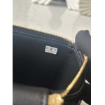 2025年7月17日入荷新作シャネル バッグ最高級品Chane1 24K ：66062 黑色 Size:17cm恋人プレゼント/誕生日/母の日/母のひプレゼント/お祝い女性結婚祝い/KK工場