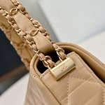 2025年7月17日入荷新作シャネル バッグ最高級品Chanel AS4423 Size：13.5*20.5*5cm恋人プレゼント/誕生日/母の日/母のひプレゼント/お祝い女性結婚祝い/KK工場