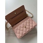 2025年7月17日入荷新作シャネル バッグ最高級品Chanel Size:19cmX12cmX3cm恋人プレゼント/誕生日/母の日/母のひプレゼント/お祝い女性結婚祝い/KK工場