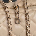 2025年7月17日入荷新作シャネル バッグ最高級品Chanel25P Ap4411 Size:11.5×18.5×11cm恋人プレゼント/誕生日/母の日/母のひプレゼント/お祝い女性結婚祝い/KK工場