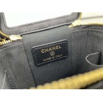 2025年7月17日入荷新作シャネル バッグ最高級品A68115 chanel Size:4.3*4.3*3.7cm恋人プレゼント/誕生日/母の日/母のひプレゼント/お祝い女性結婚祝い/KK工場